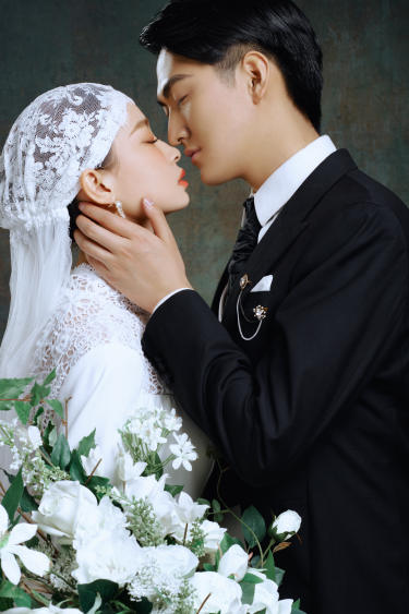 太爱了️我的法式油画婚纱照🖼