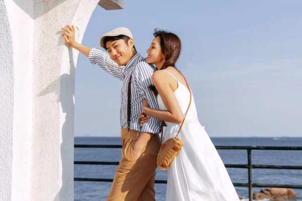 【网红爆款】婚纱照+送定制款婚纱