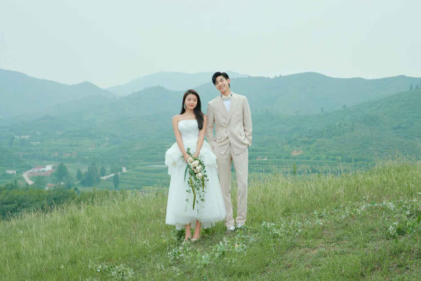 【人气推荐】高性价比婚纱照
