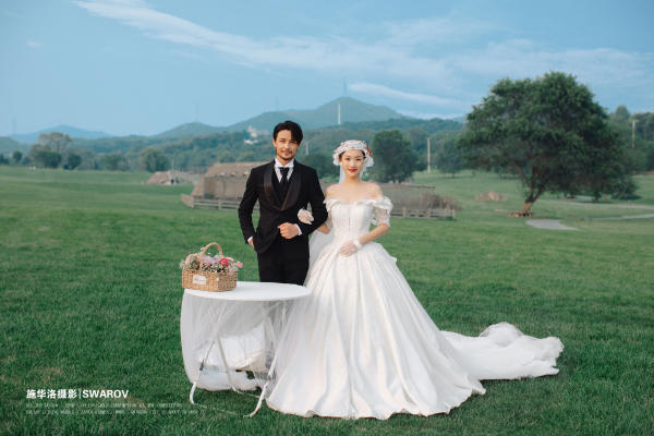 【年度性价比NO.1婚纱照】一价全包+包邮+住宿