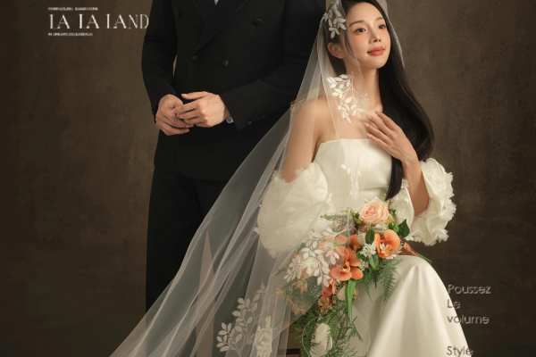 最新主题婚纱照