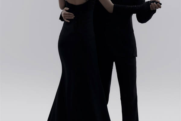 JUJIAO & 小众高级的黑纱光影婚纱照