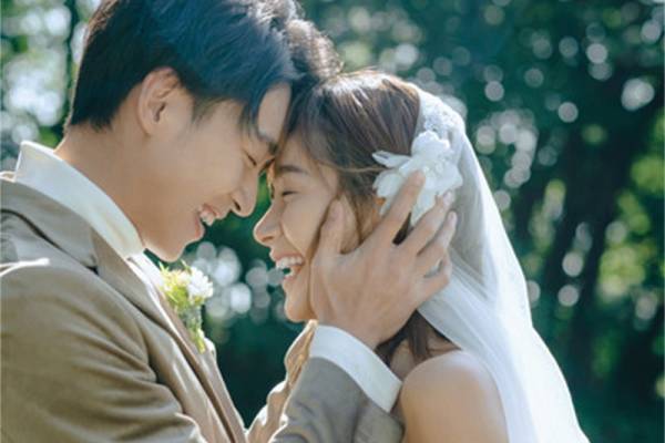 青春系列-闪光婚礼