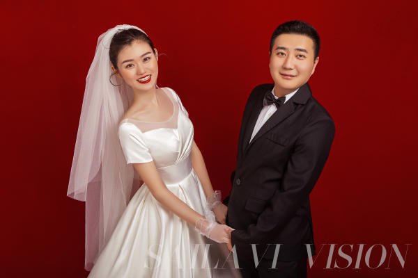 赛拉维青春派婚纱