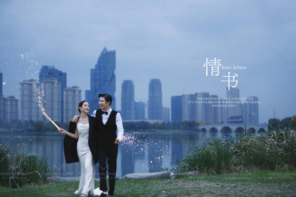 【浪漫纪实】电影质感婚纱照/总监团队+送品牌西服