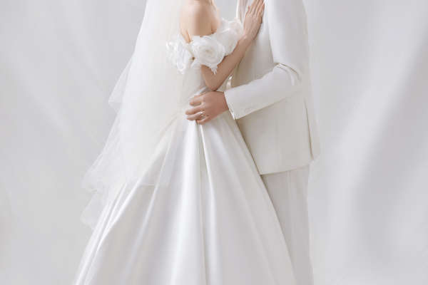室内极简风婚纱照，你是否也心动了
