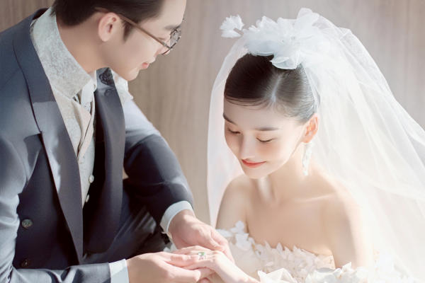 【店长◎推荐】全新主题/婚纱照⑧服⑧造/一价全包