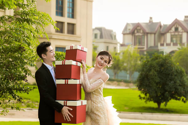 维密摄影婚纱加量套餐
