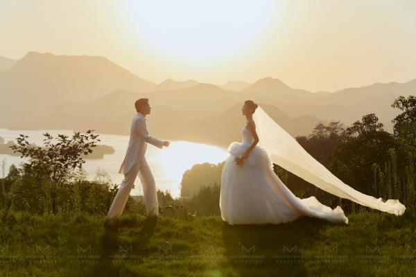 【大师掌镜】婚照定制+赠送克拉钻戒+送定制品牌西装