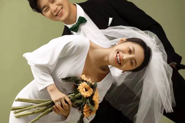 《内外双拍一价全包》婚纱照/海景婚纱摄影