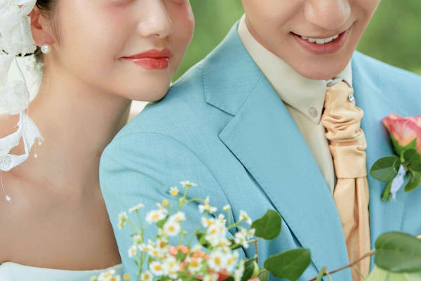 【本季热卖】婚纱照10服10造丨风格任选
