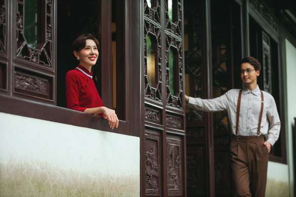 首席双机位|赫本风婚纱照|极简风|法式婚纱照