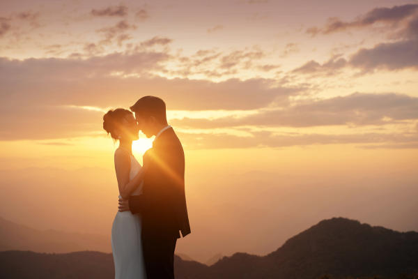 JUJIAO & 山顶夕阳婚纱照