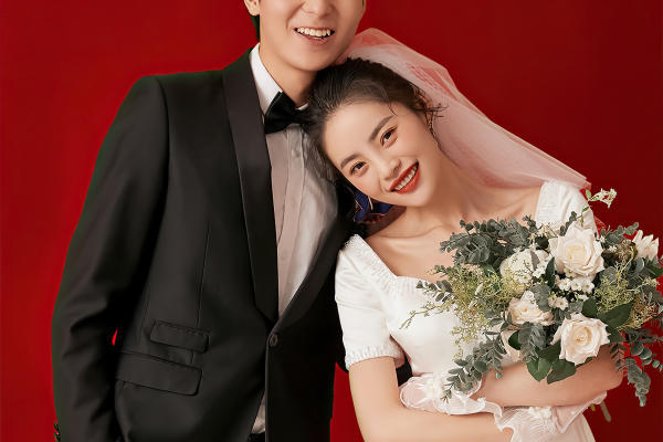 热卖定制婚纱照摄影