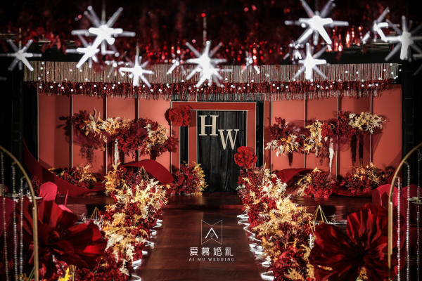 爱慕婚礼---红色秀场风婚礼