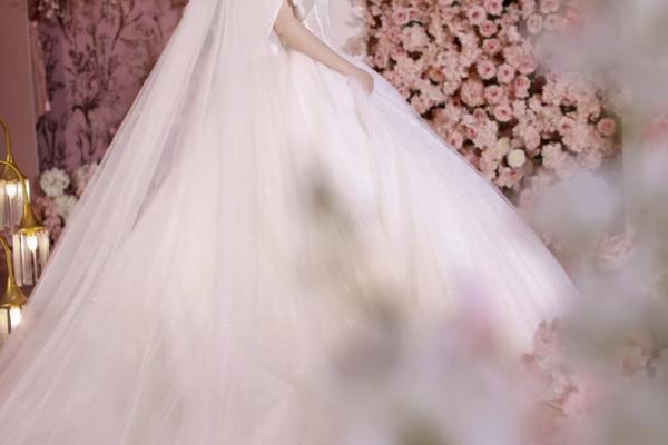 豆沙粉花园风婚礼