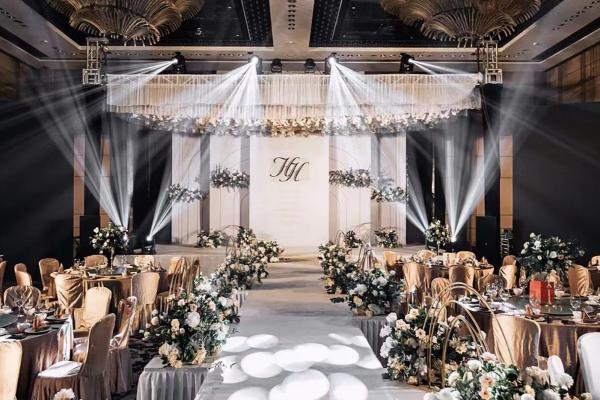 「双向奔赴」婚礼策划