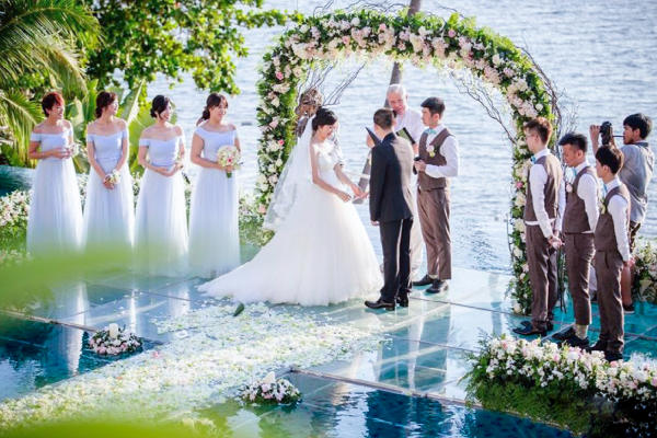 和弦羽生·湖畔婚礼