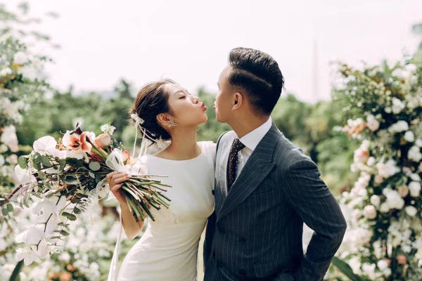 草坪婚礼