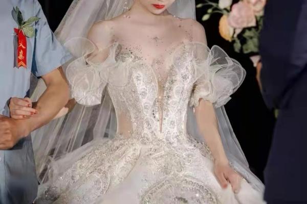 囍格特惠婚纱租赁