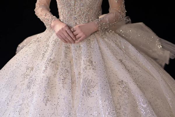 Pronovias-超值租赁婚纱礼服套餐