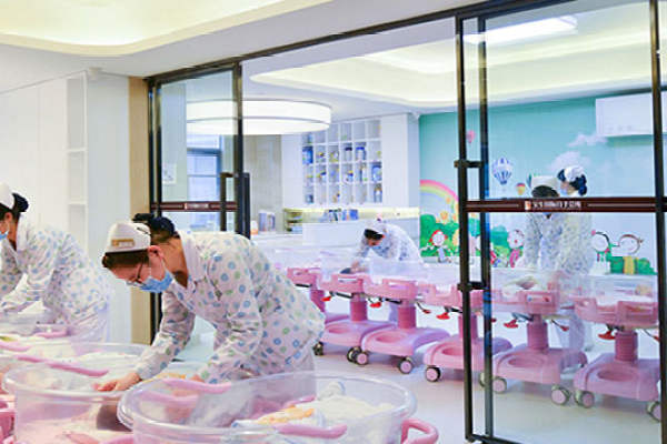 宝生月子中心（龙华四合院店）