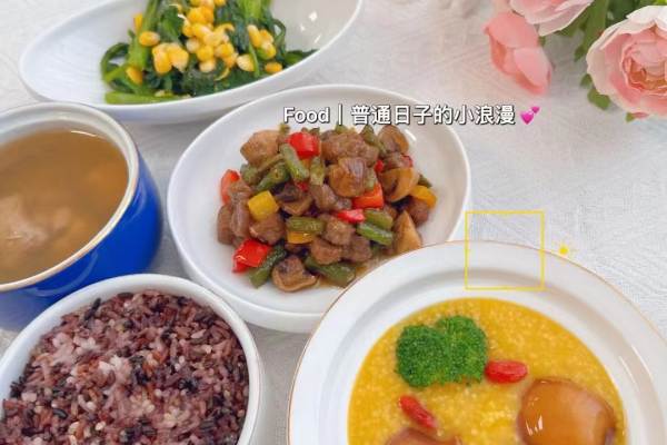 精美营养的月子餐