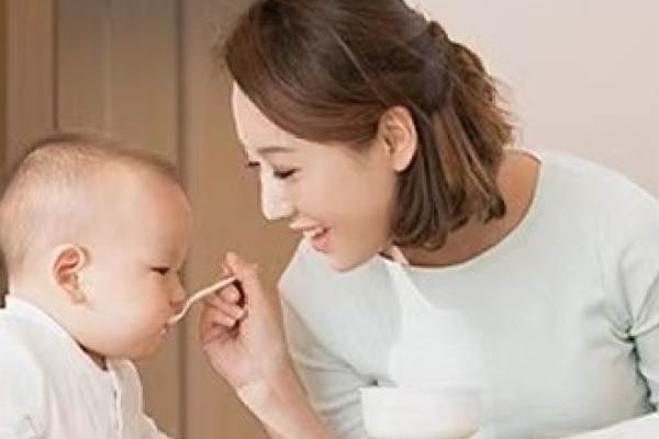 中级月嫂