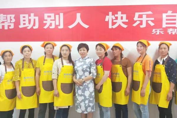 中级月嫂