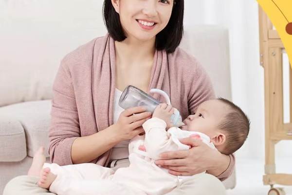 四星月嫂