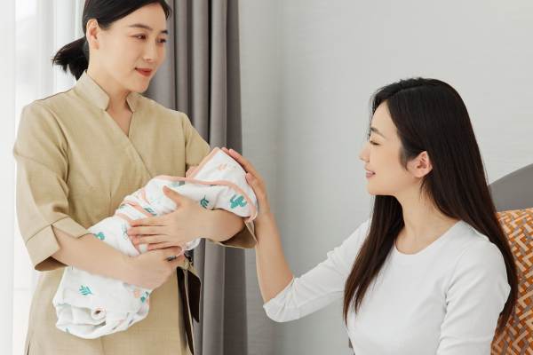钻石月嫂