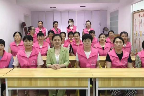 育婴师