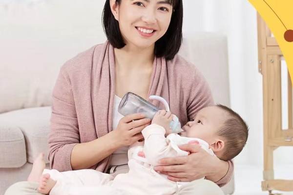 新手月嫂