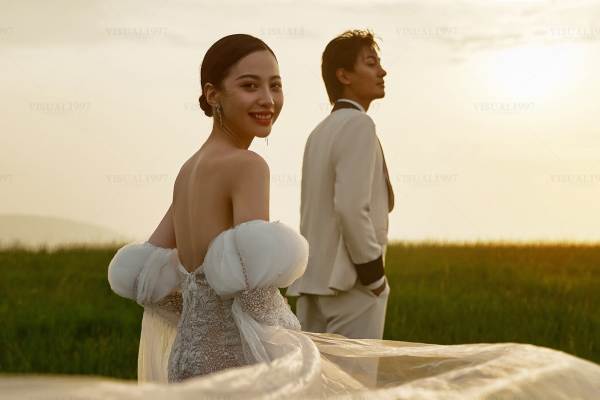 电影感系列-法式草坪婚纱照
