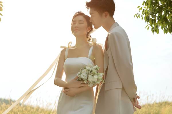 浪漫婚纱摄影-纪实清新