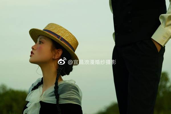 浪漫婚纱客片-法式氛围