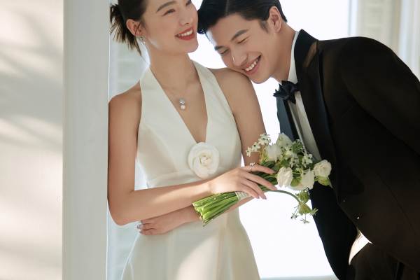 【大师掌镜】婚照定制+赠送克拉钻戒+送定制品牌西装