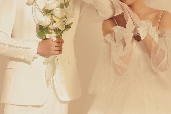 《全网热销❤幸福感婚纱照》经典必拍❤包邮送婚纱