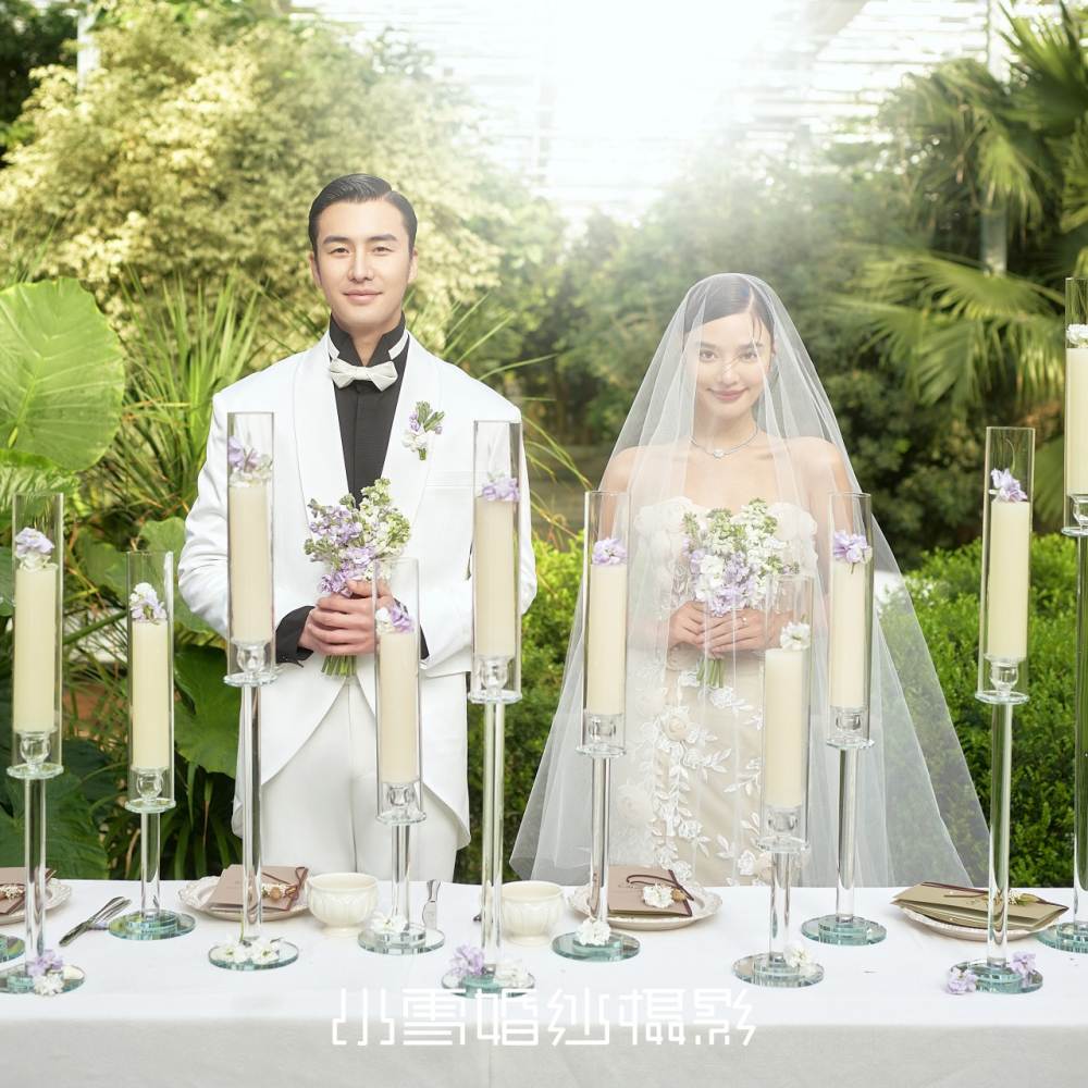 小雪婚纱摄影