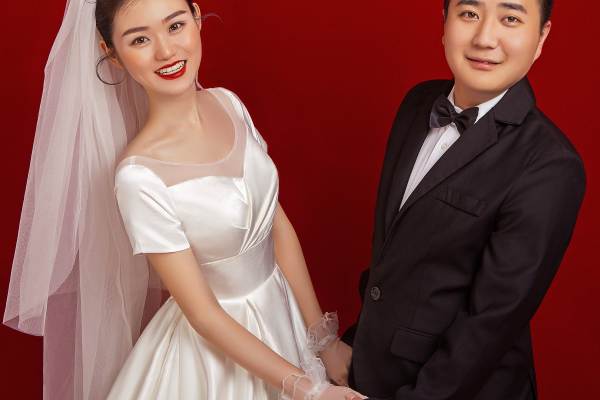 赛拉维青春派婚纱
