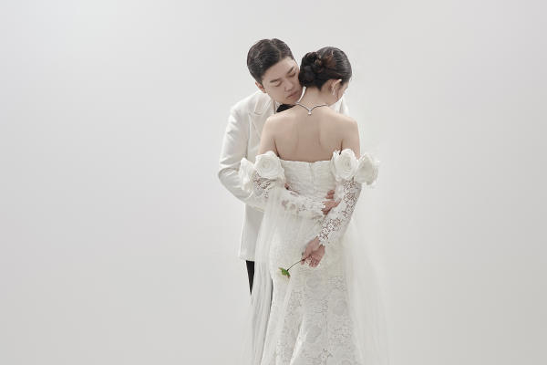 极简婚纱照这么拍才高级，建议收藏!!阜阳