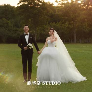 桂林婚纱套餐（包车费+全新婚纱）