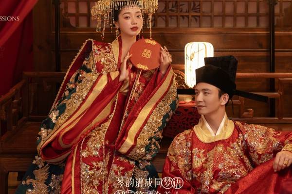 「研发团队」 国风传承婚纱照