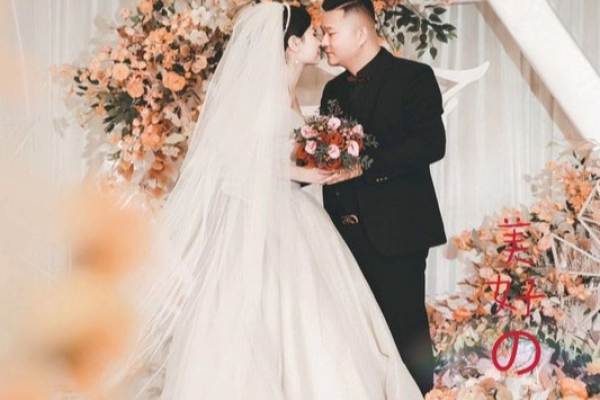 唯美香槟色婚礼