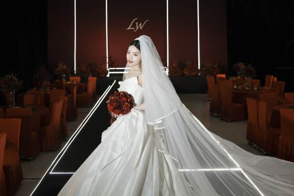 【百灵婚礼】秀场风高级红色婚礼现场