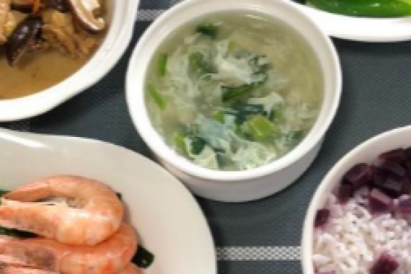 月子餐