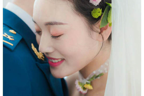 梦丹婚纱摄影