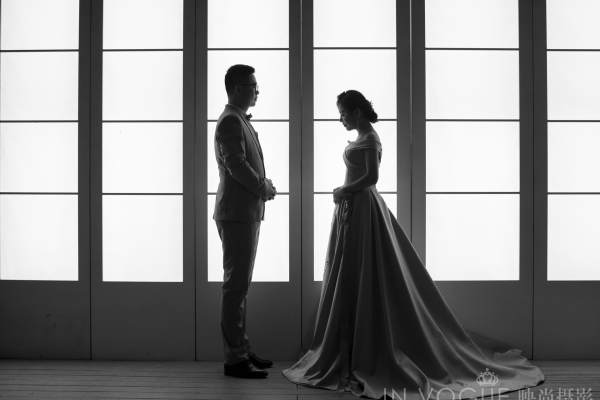 映尚婚纱摄影