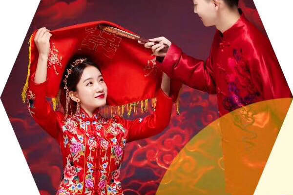 蒙娜丽莎婚纱摄影(草场地店)