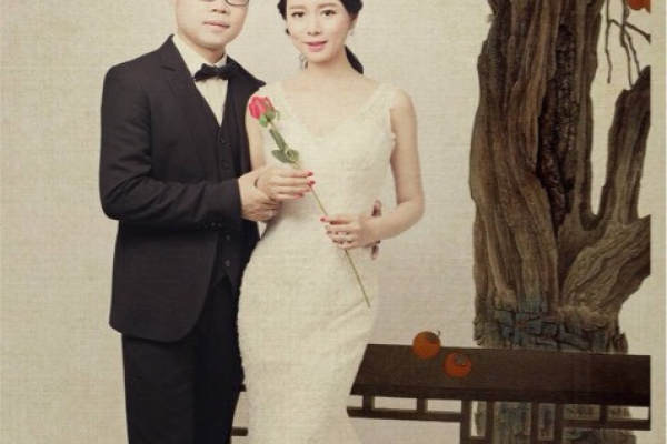 那年花开婚纱摄影